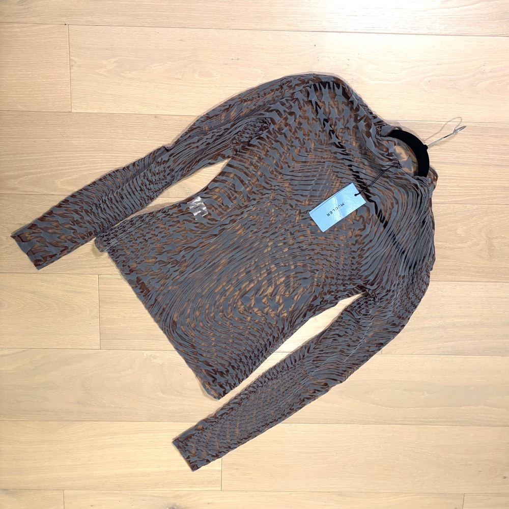 MUGLER Tan & Gray Star Turtleneck – Size 46 (NWT)